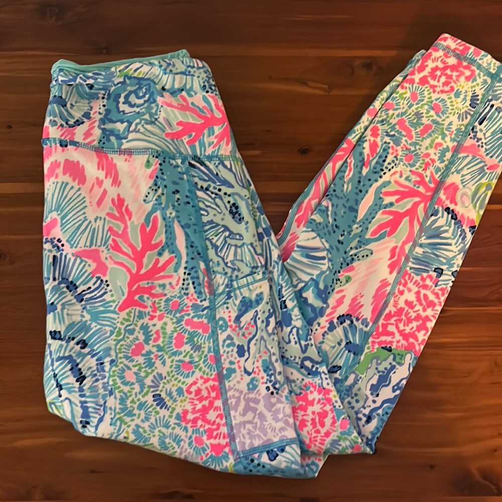 Lilly Pulitzer Coral Print Leggings luxletic size medium